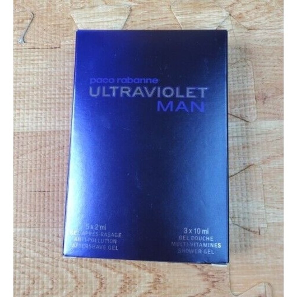 Ultraviolet Man by Paco Rabanne AfterShave 2ml Shower Gel 10ml - New in Open Box